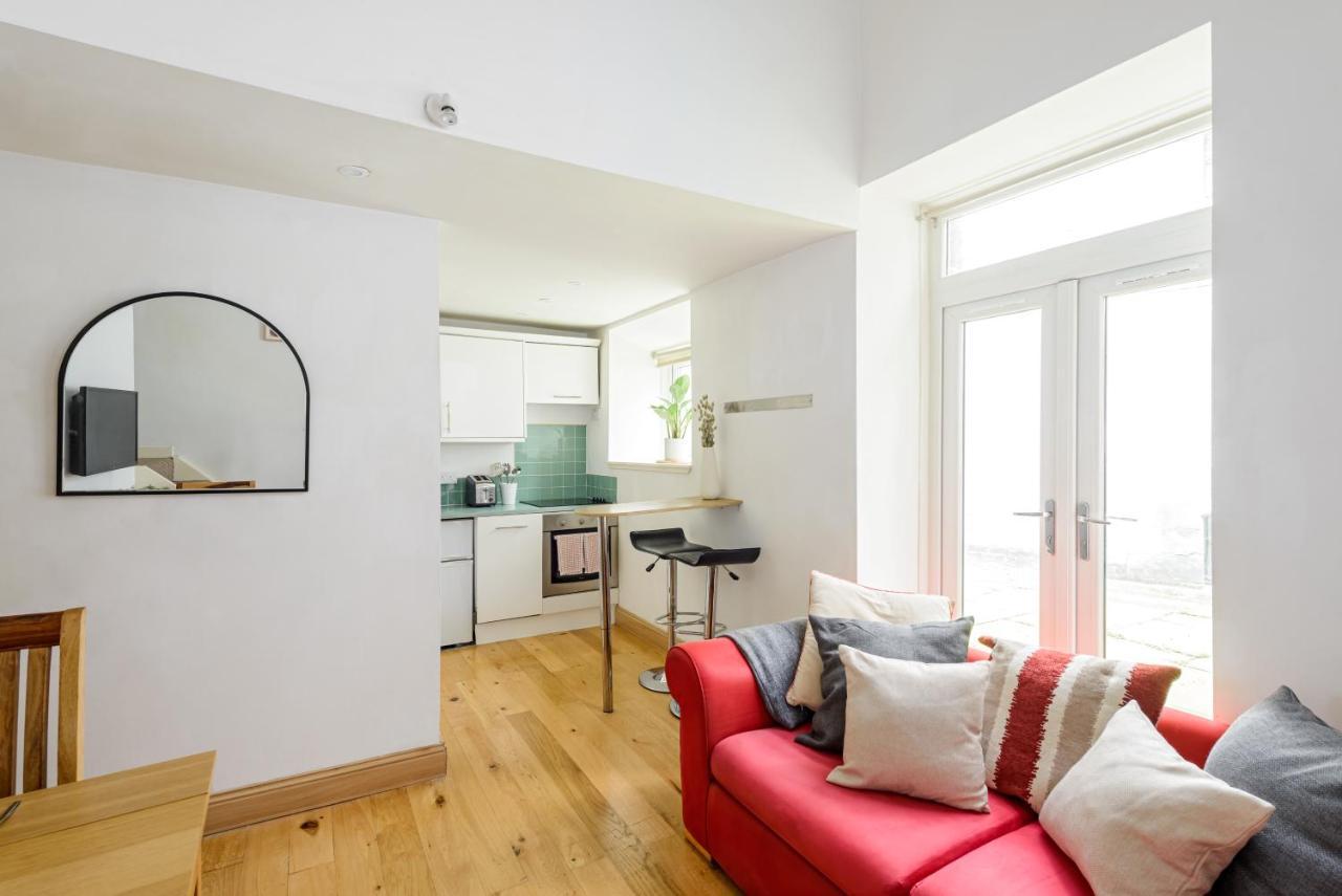 The Old Town Cockburn Apartment Единбург Екстериор снимка